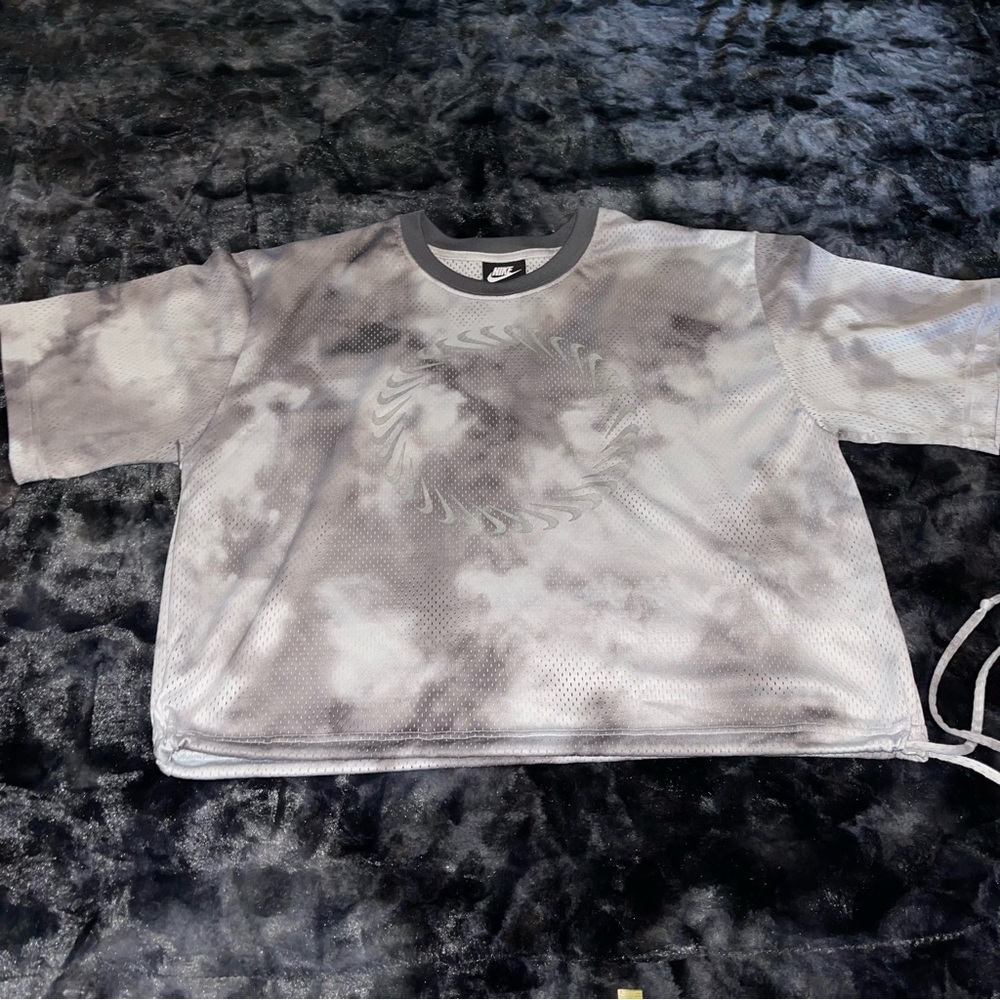 Nike Crop Top